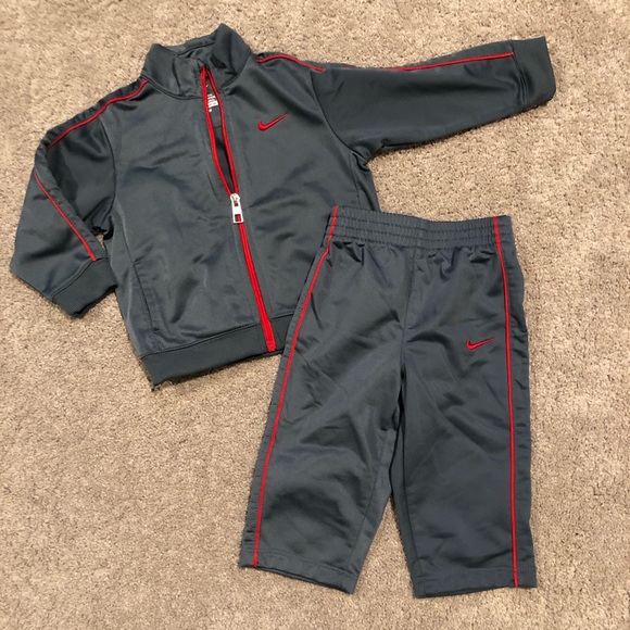 12 months nike tracksuit